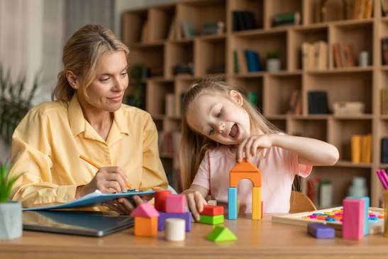 Çocuğum Okula Gitmek İstemiyor: Okul Kaygısı ve Oyun Terapisi